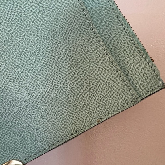 Calvin Klein turquoise clutch - Picture 3 of 4